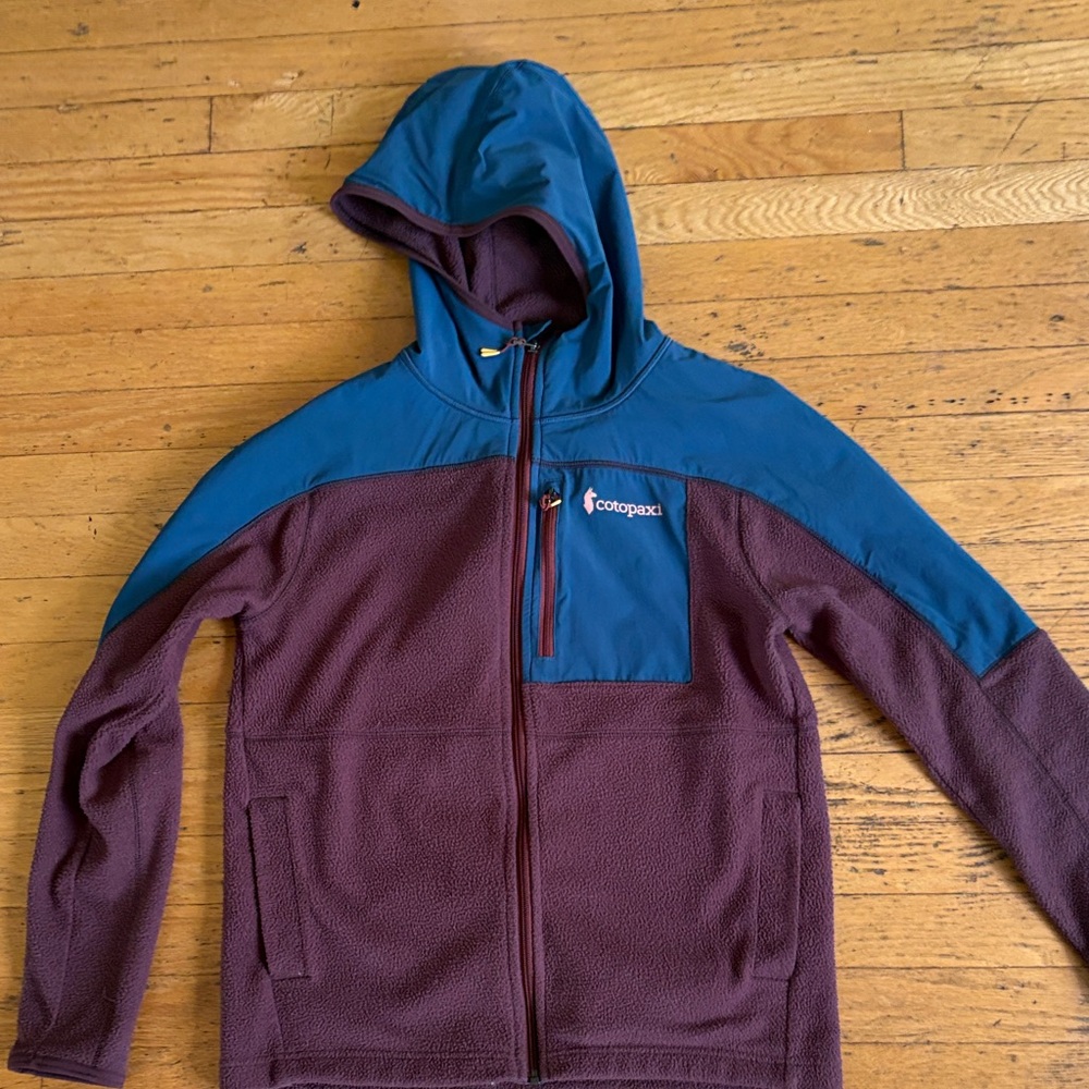 Cotopaxi Maroon and Blue Women's Fleece Jacket